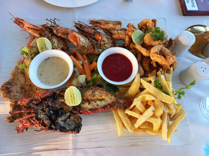 Akemi Revolving Restaurant