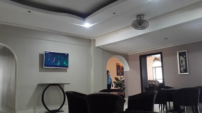 Namnani Hotel – Sinza