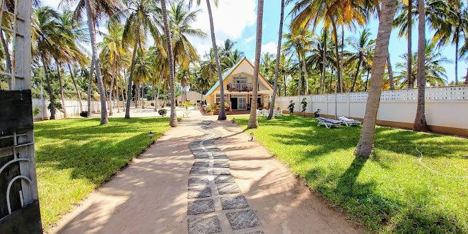 Karibu Beach Villa