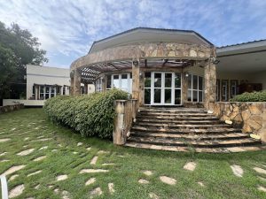 Kimbiji Wildlife Park & Villa