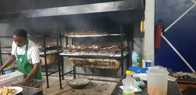 Hugo’s Garden Bar & Restaurant