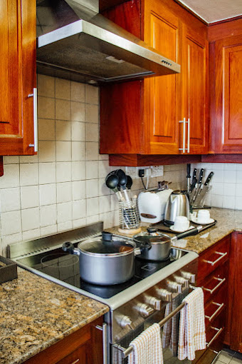 Sea Cliff Court Apartments