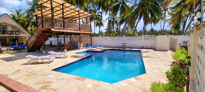 Karibu Beach Villa