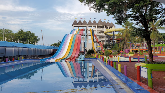 Kunduchi Wet “N” Wild Water Park