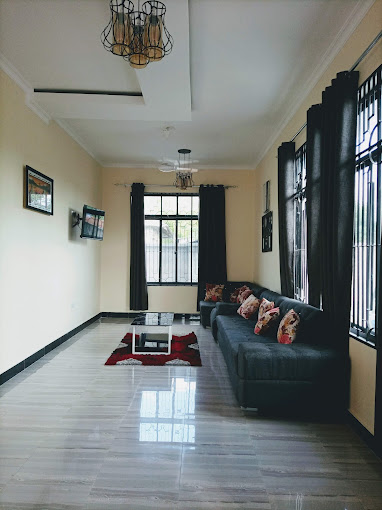 Chibuba Transit Lodge