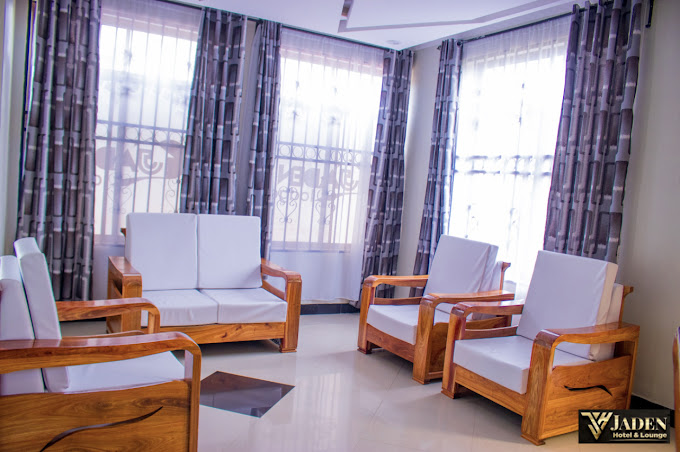 Jaden Hotel & lounge