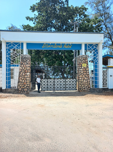 SilverSands Hotel