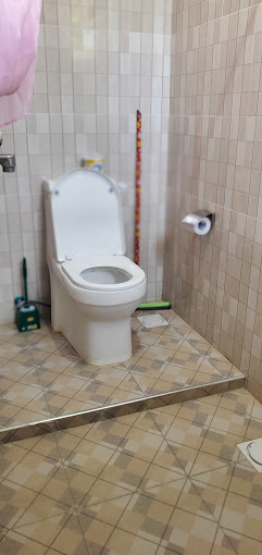 L&J Modern Backpackers Kinondoni